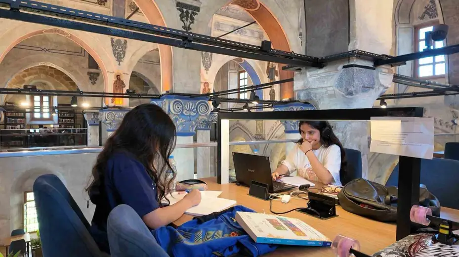 164 yıllık kilise, kütüphane olarak hizmet veriyor