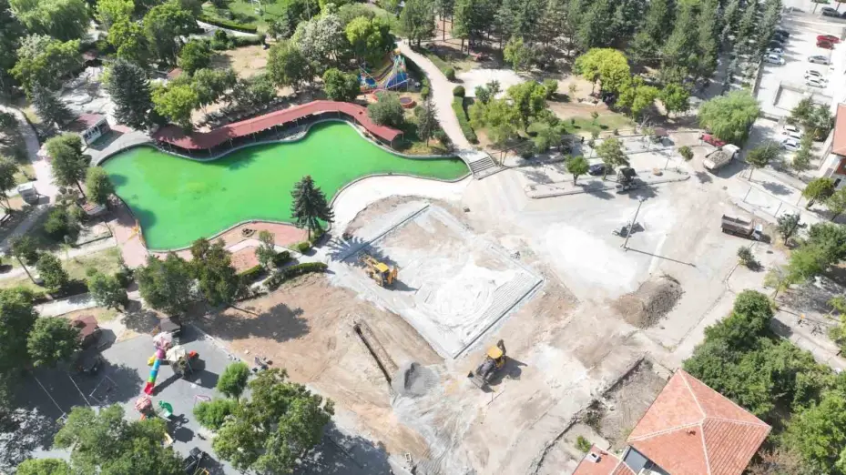 Ahmet Uslu Dutluk Parkı’nda yenileme çalışmaları başladı