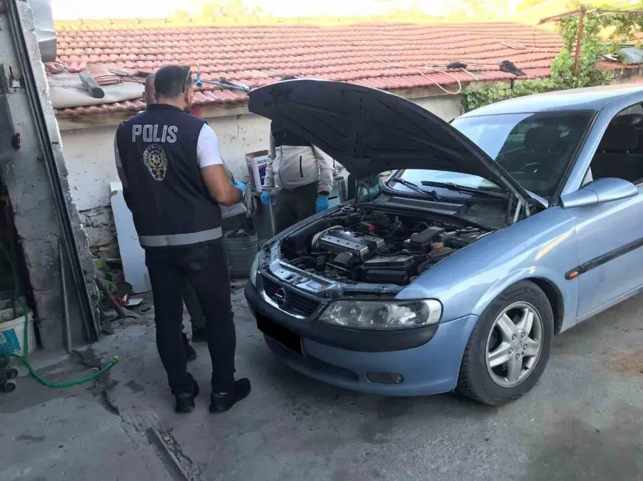 Şasi hilesiyle suç ağına darbe: 6 tutuklama