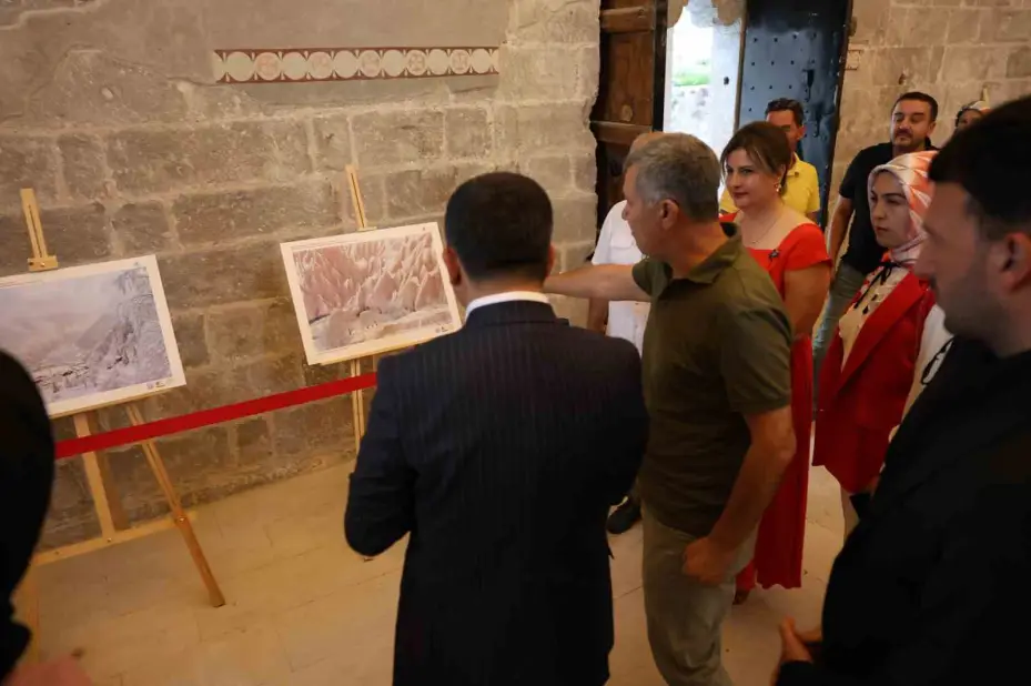 Kapadokya 10. Uluslararası fotoğraf yarışması sergisi açıldı