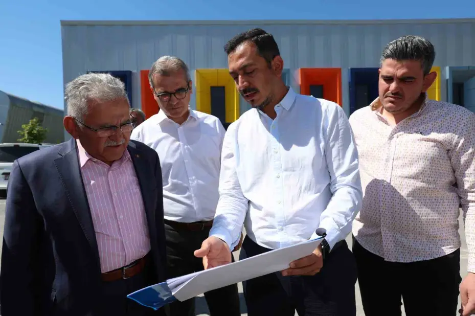 Başkan Büyükkılıç, Alzheimer Merkezi inşaatını inceledi