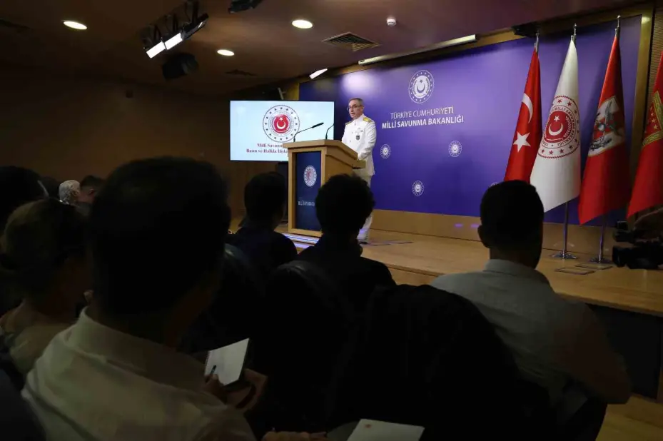 MSB duyurdu: 2 PKK’lı terörist daha teslim oldu
