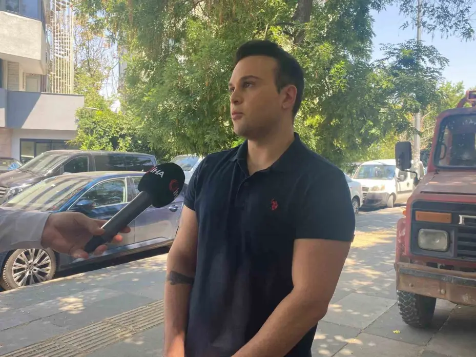 İmamoğlu’nun diplomasının iptali için suç duyurusunda bulunan genç: "Diploma iptali zaten benim için bir zafer olacak"