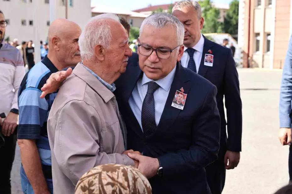 Sivas’ta vefat eden polis memuru için tören düzenlendi