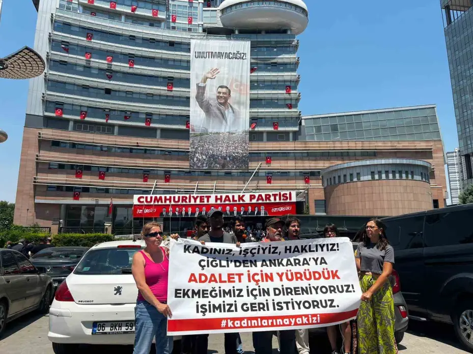 CHP Genel Başkanı Özel, Belediye Başkanları Toplantısı’na katıldı
