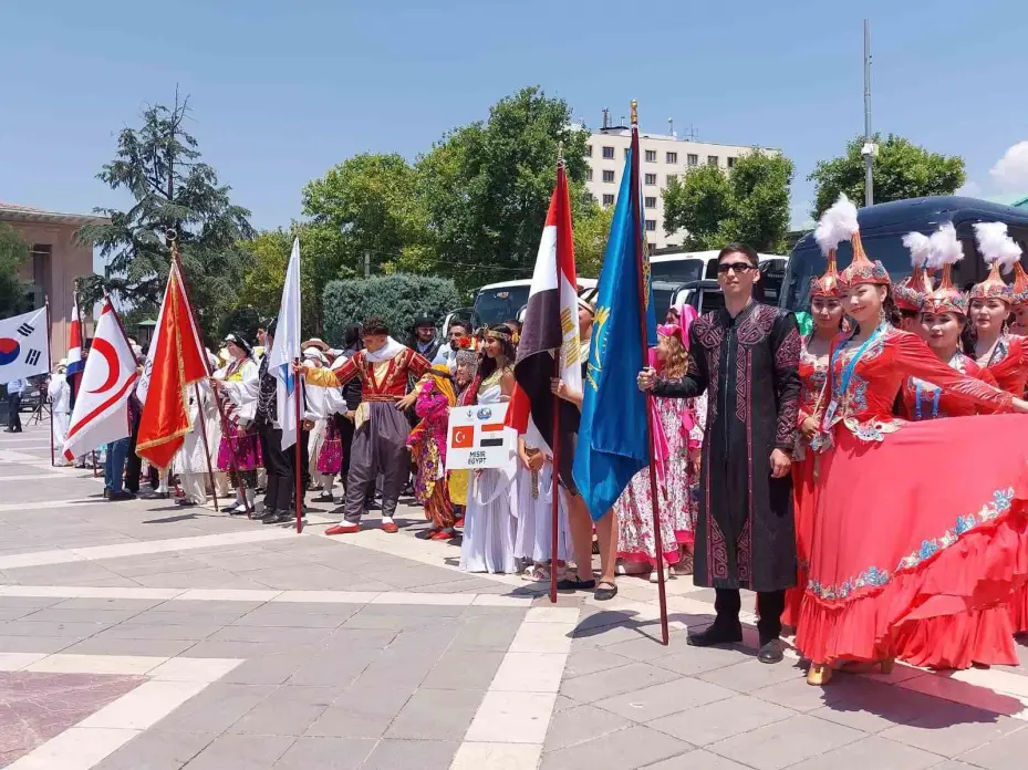 Vilayet Meydanı’nda festival etkinliği