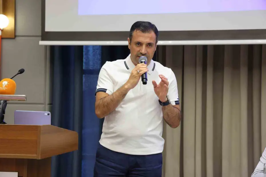 Başkan Özgökçen: "Teşkilatlarımızla iftihar ediyoruz"