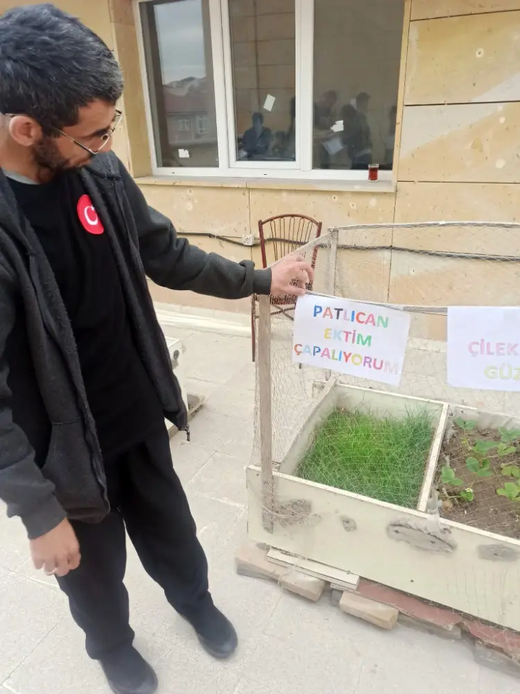 Sincan Belediyesi’nin engelli kursiyerlerinden ilham veren başarı