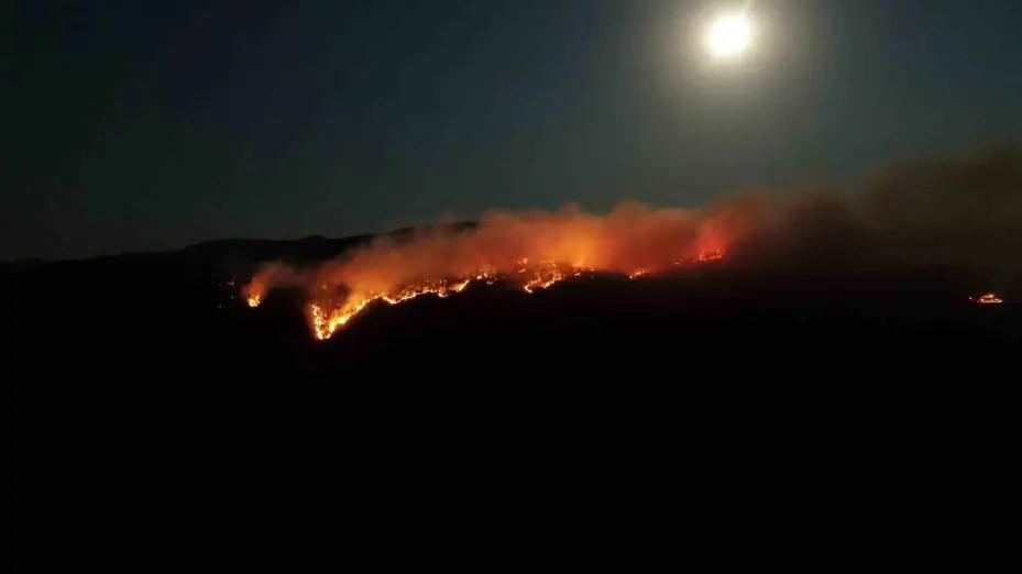 Çankırı’daki orman yangını havadan görüntülendi