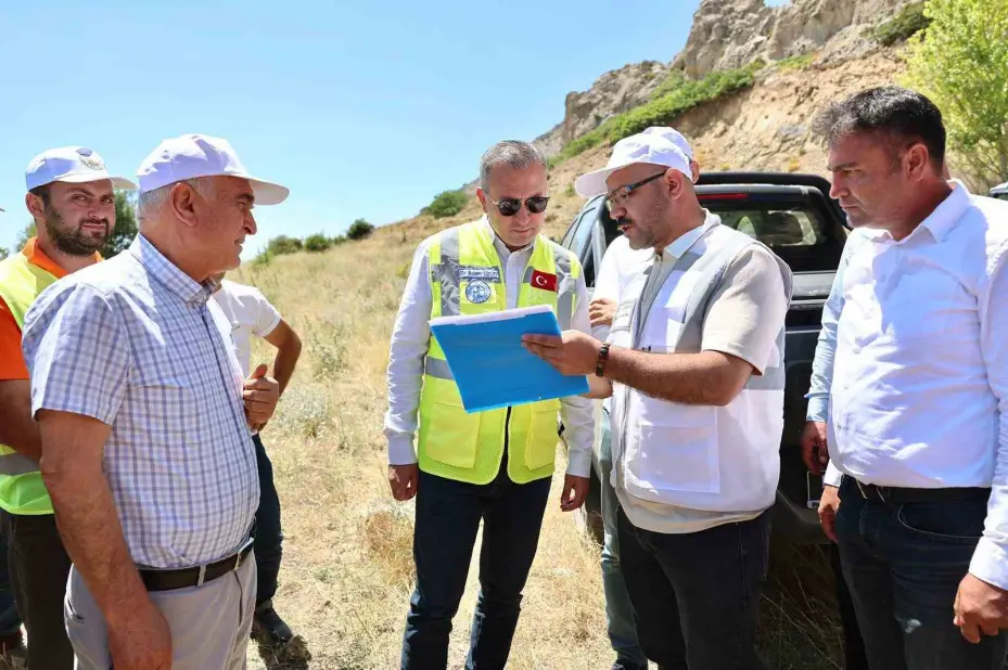 Tecer taş ocağı 25 yıl sonra faaliyetlerine başladı