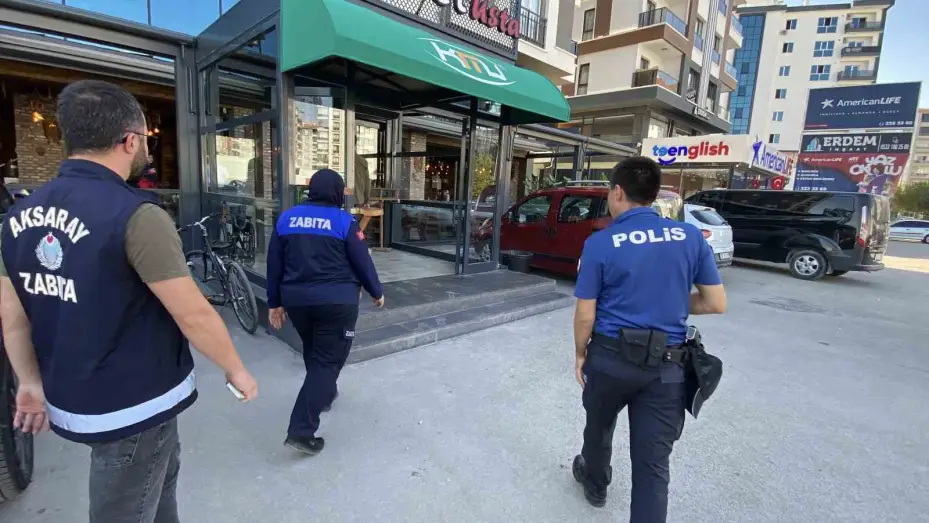 Aksaray’da restorana papağan operasyonu