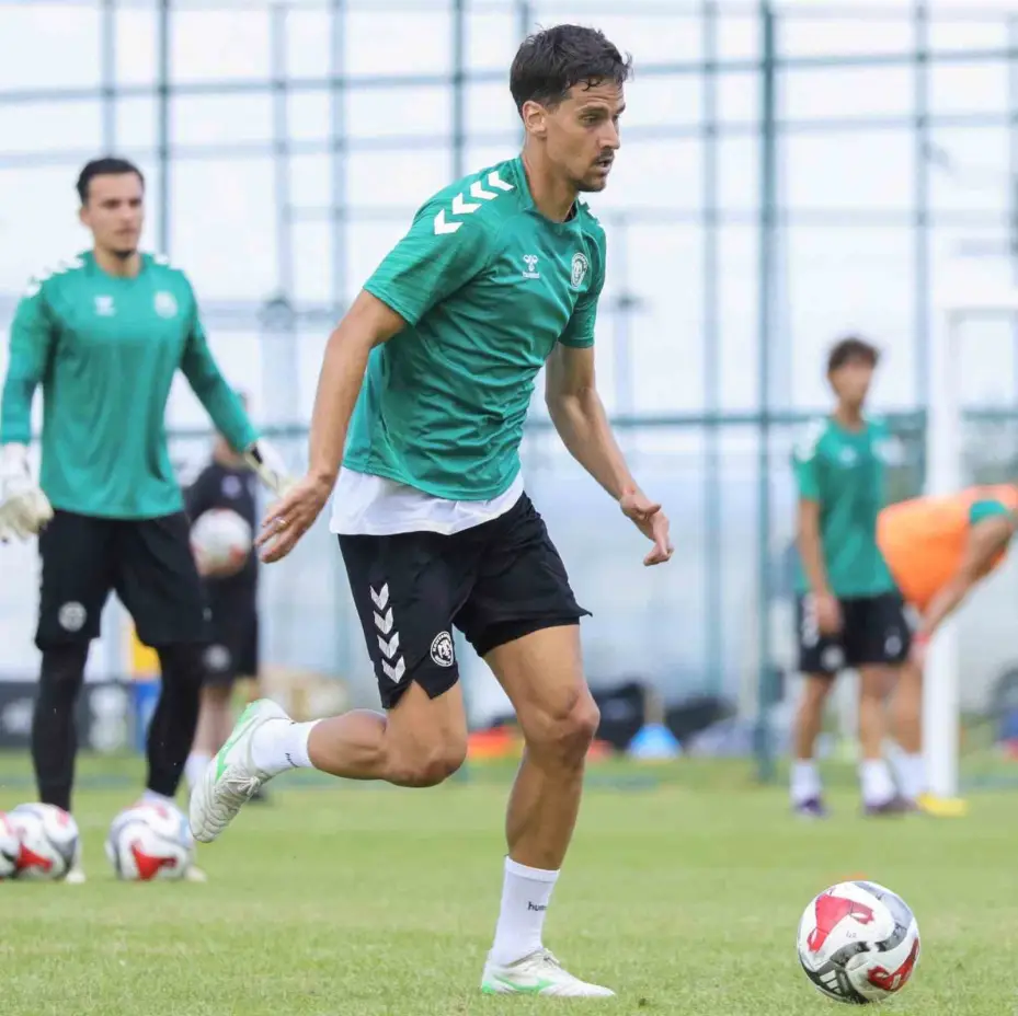 Konyaspor, yeni sezon hazırlıklarını sürdürüyor