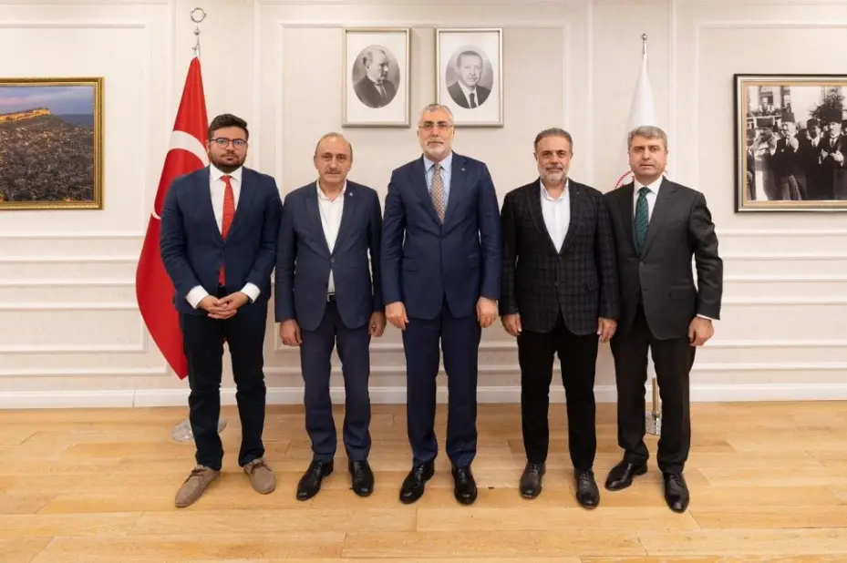 HAK-İŞ KÇP Koordinasyon Kurulu’ndan Bakan Işıkhan’a ziyaret
