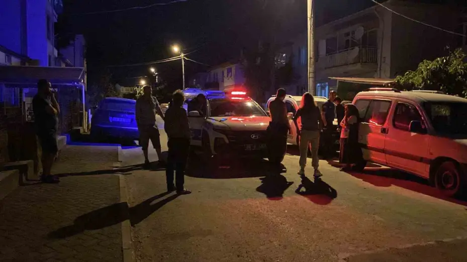 Gece çıkan aile içi kavga mahalleyi ayağa kaldırdı