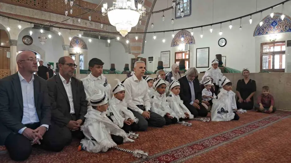 529 yıllık sünnet geleneği Karaman’da yaşatıldı
