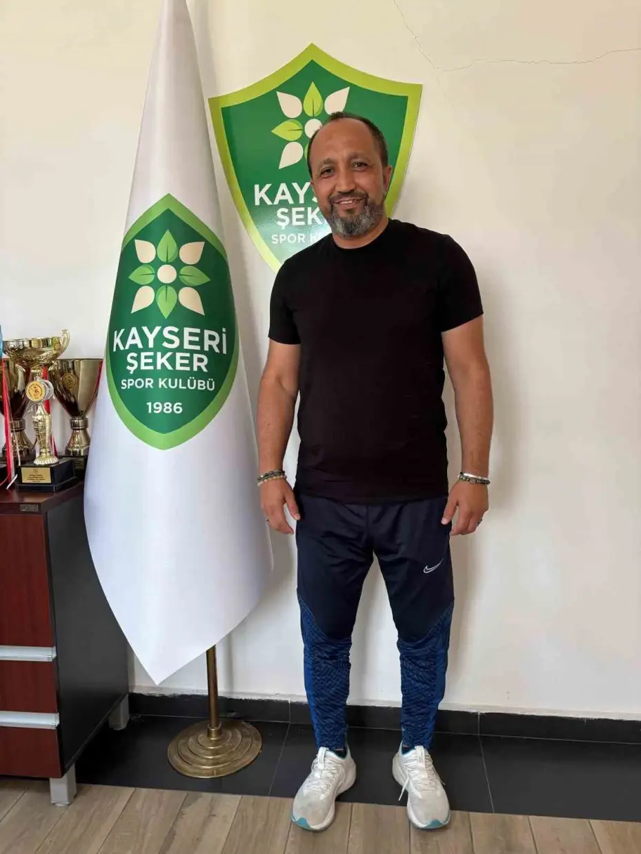 Kayseri Şekerspor Erkan Demirel ile yola devam ediyor