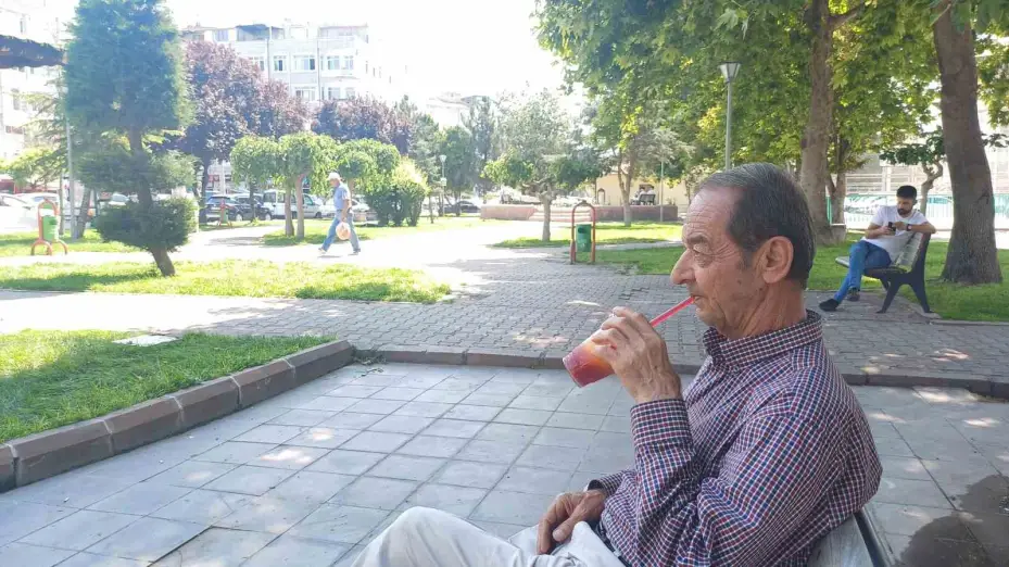 Kayseri’de hava sıcaklığı 40’ı aştı, vatandaş serinlemenin yollarını aradı