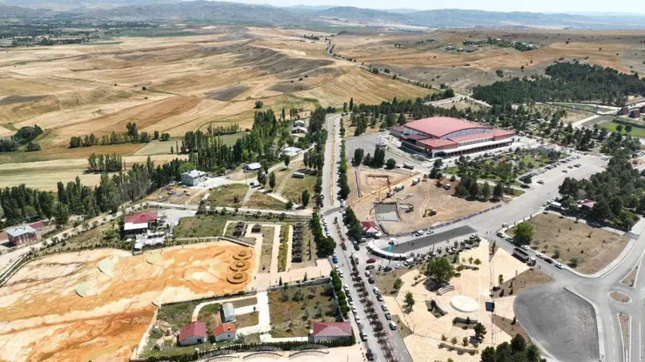 Sivas’ta açık termal havuzlar için ilk beton atıldı