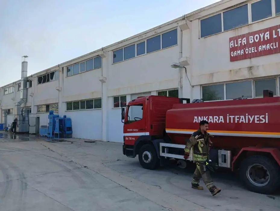 Ankara’da boya fabrikasındaki yangın kontrol altına alındı