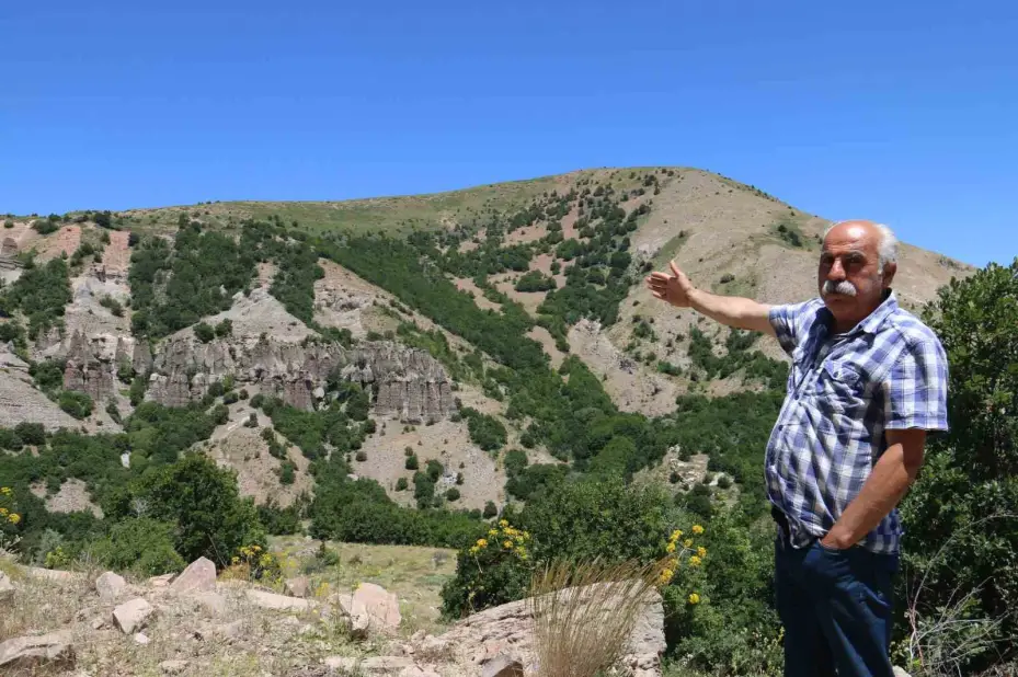 Görüntüsü peri bacalarını andırıyor, efsanesi dilden dile dolaşıyor