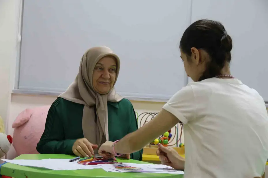 Koruyucu Ailesi oldukları çocuk sonradan ‘özel’ olduğu anlaşıldı, "Asla geri vermeyiz" dediler