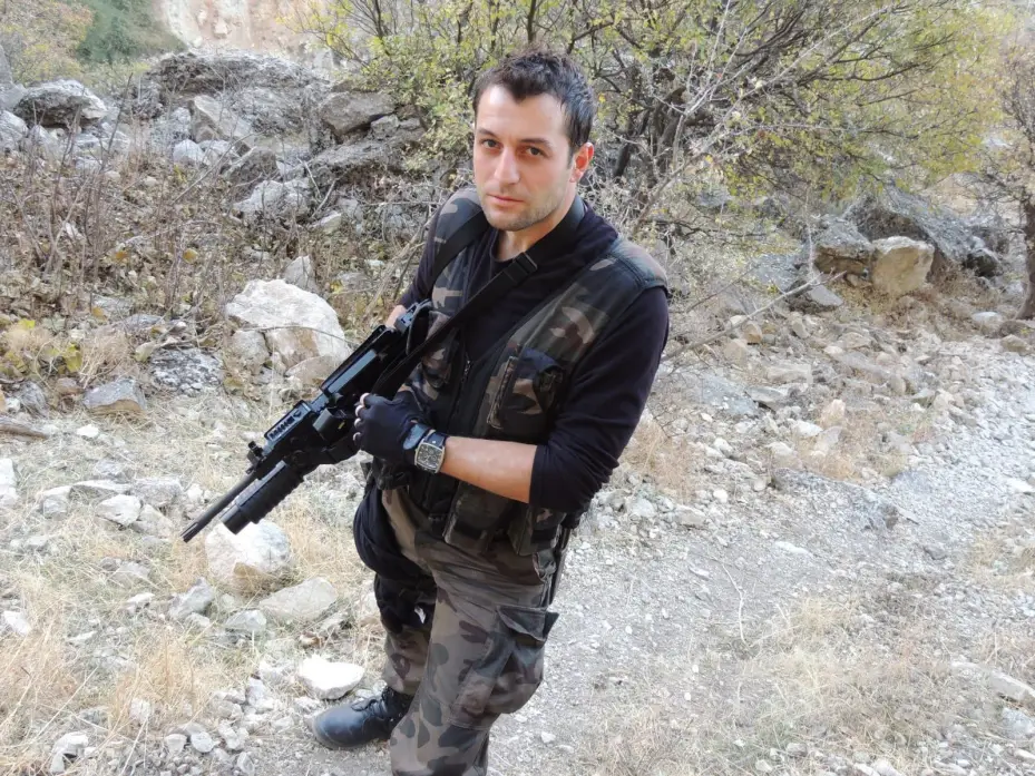 15 Temmuz şehidi annesi Kaşaltı: "Hainler aslan gibi oğlumu şehit ettiler, 2 çocuğumuz yetim kaldı"