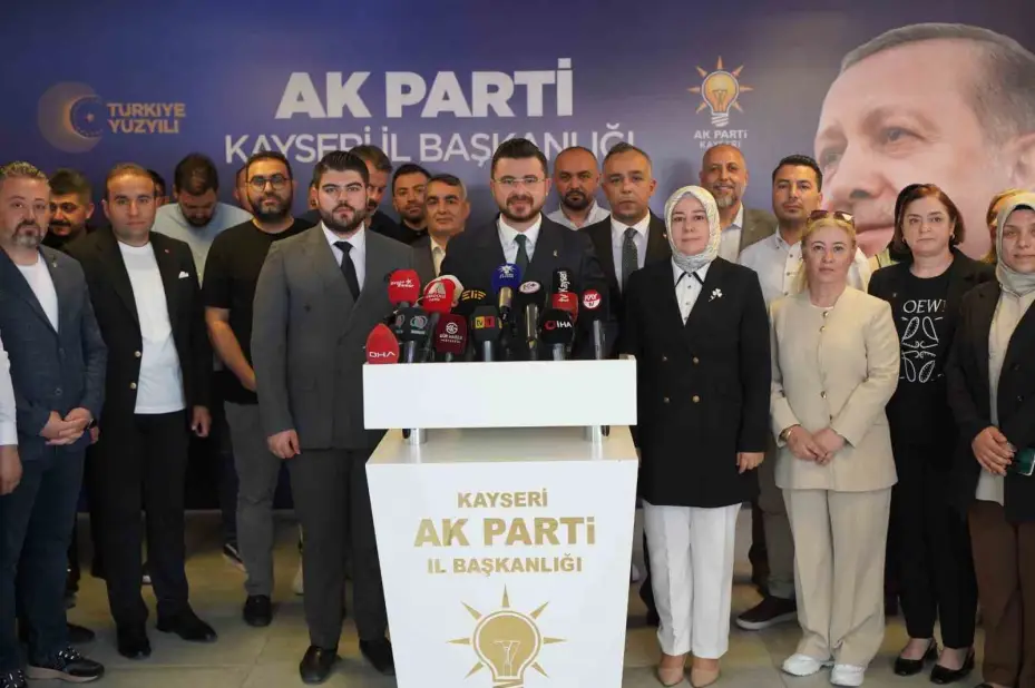 Başkan Okandan: "Ülkemizin birliği beraberliği ve kardeşliği için durmadan ve yorulmadan çalışmalarımızı sürdüreceğiz"