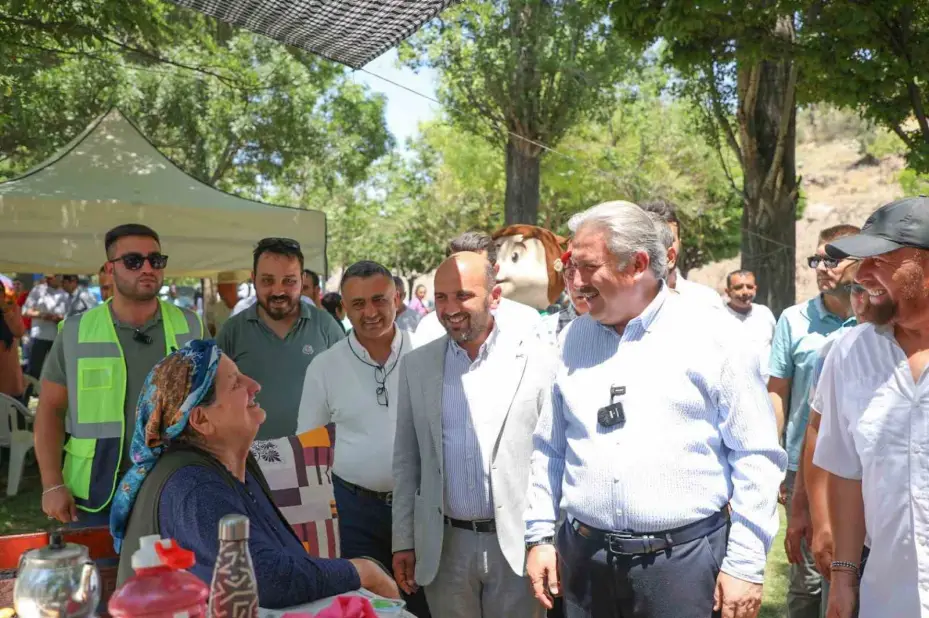 647. Mimarsinan Evliyalar Pilav Şenliği yapıldı