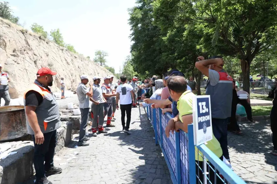 647. Mimarsinan Evliyalar Pilav Şenliği yapıldı