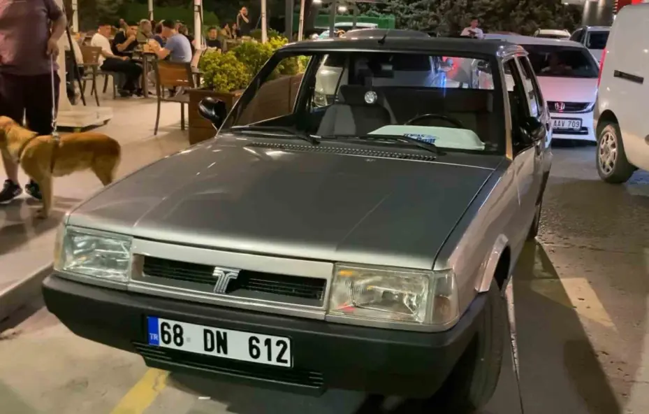 Alkollü sürücü önce polise direnip zorluk çıkardı, sonra polis aracının camını kırdı