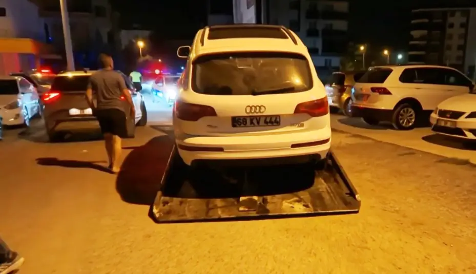 Polisin "dur" ihtarına uymadı, ehliyetsiz ve 3.24 promil alkollü çıktı