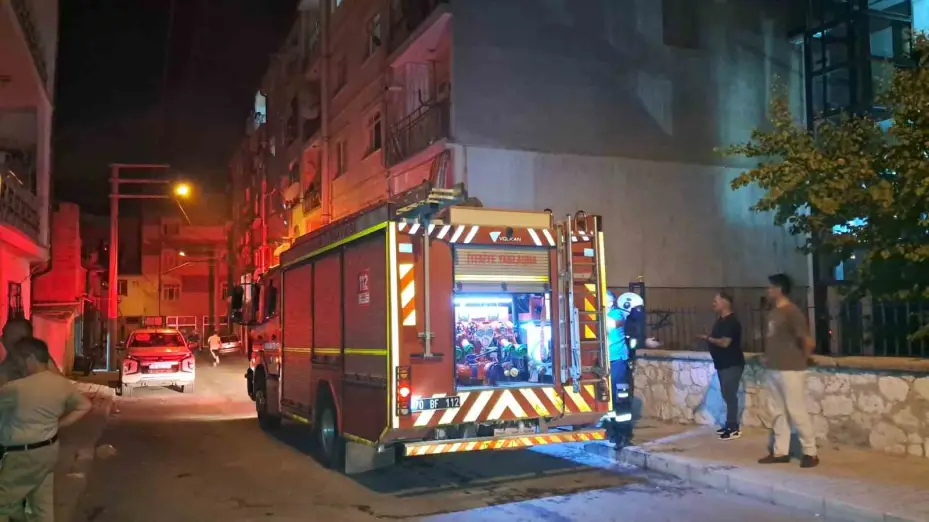 Karaman’da ev yangını korkuttu