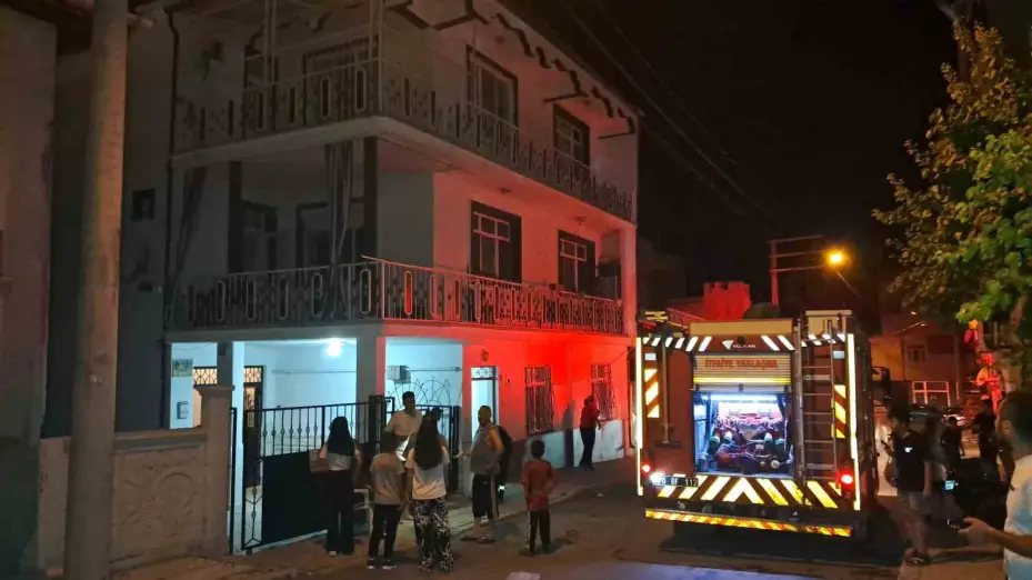 Karaman’da ev yangını korkuttu