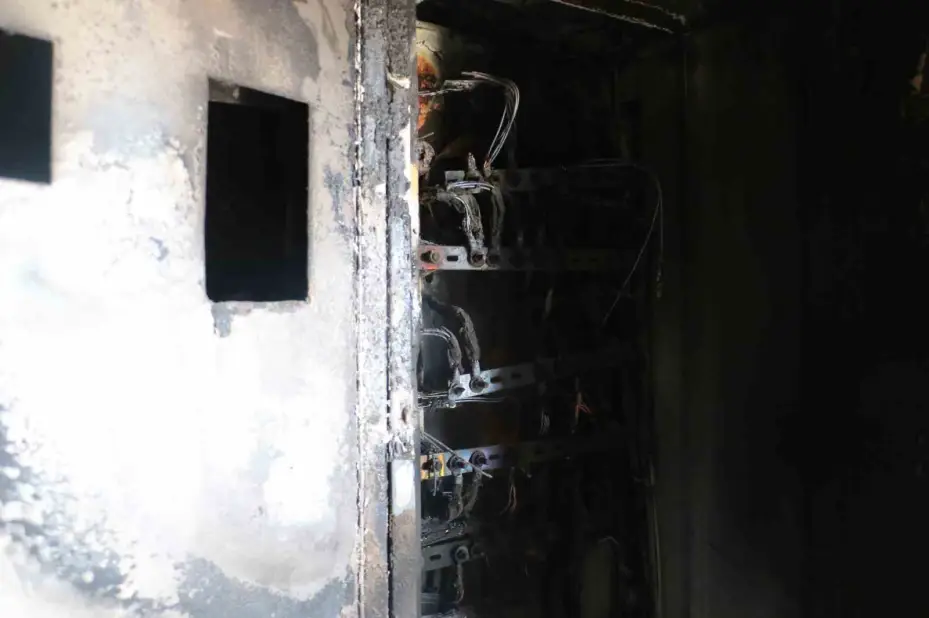 Ankara’da binanın elektrik panosu patladı: 8 kişi dumandan etkilendi