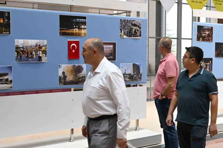 15 Temmuz kahramanları Anadolu Üniversitesi’nde anıldı