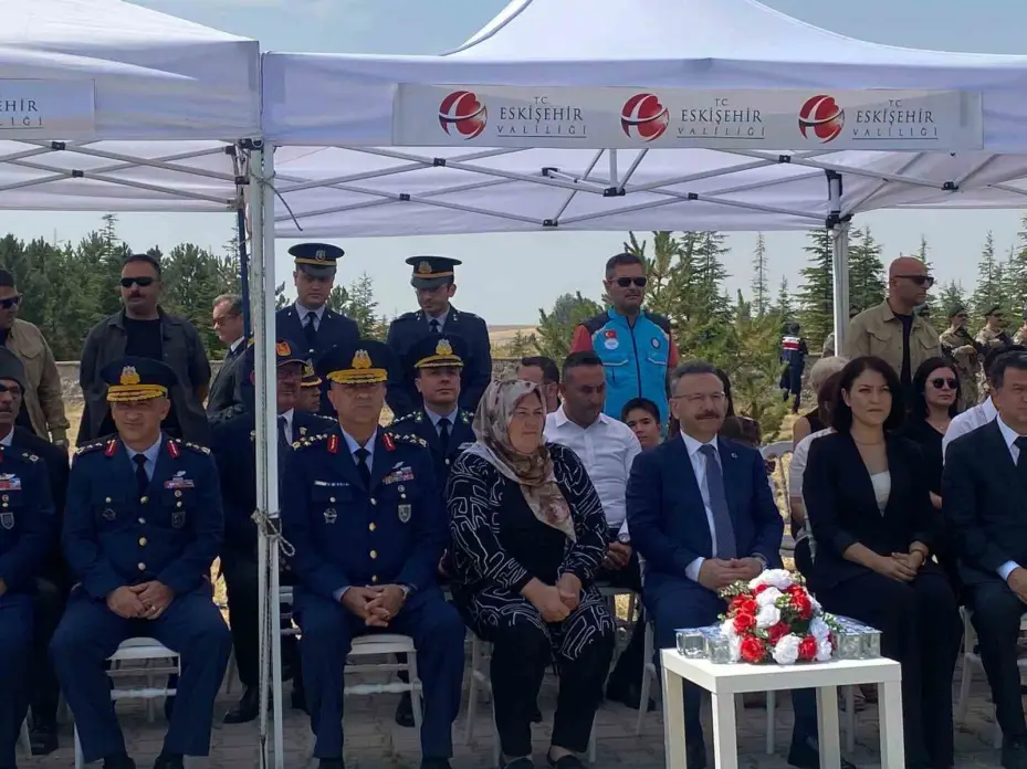Şehit Fatih Dalgıç kabri başında dualarla anıldı