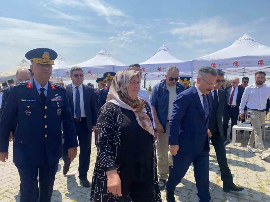 Şehit Fatih Dalgıç kabri başında dualarla anıldı