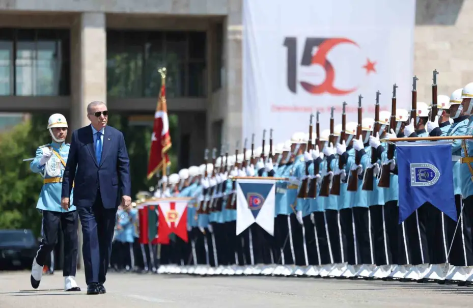 Cumhurbaşkanı Erdoğan: "Çok kutuplu dünyada Türkiye’miz yeni bir kutup başı olarak İnşallah hak ettiği yeri alacaktır"