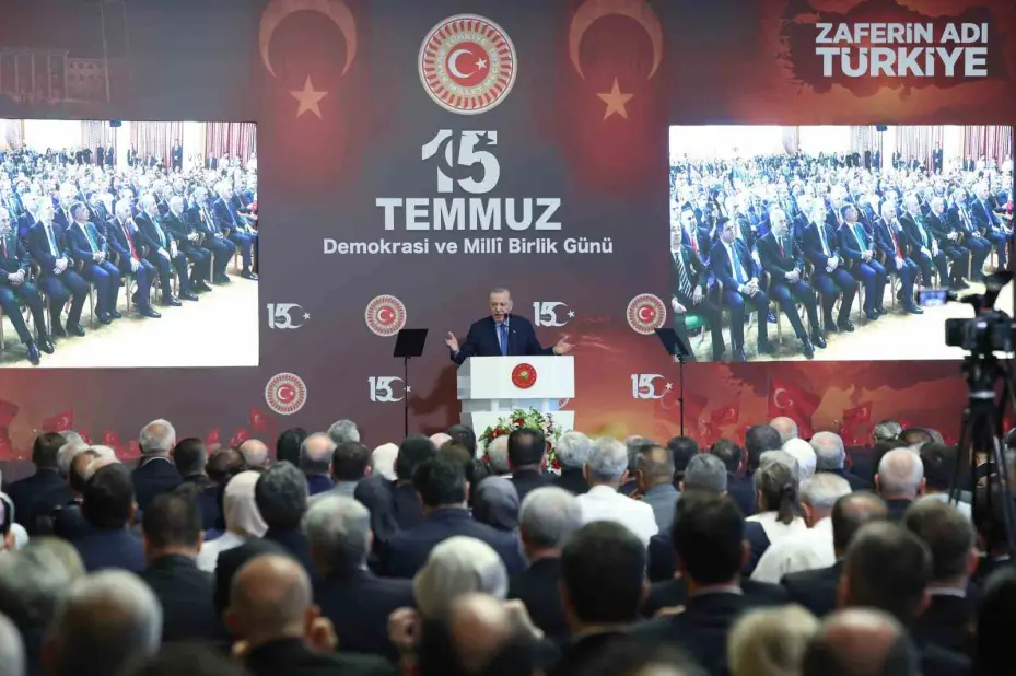 Cumhurbaşkanı Erdoğan: "Çok kutuplu dünyada Türkiye’miz yeni bir kutup başı olarak İnşallah hak ettiği yeri alacaktır"