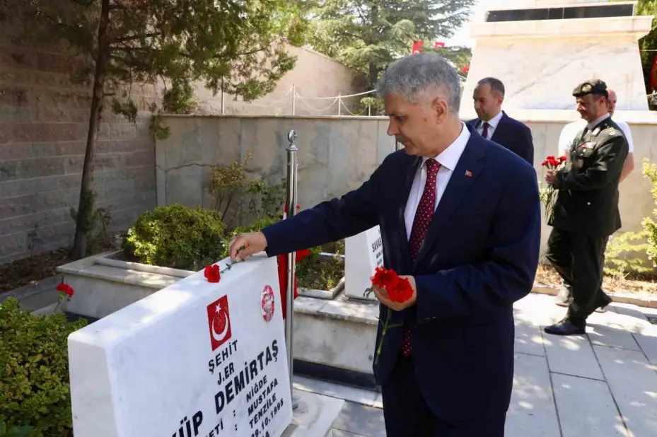 Niğde’de 15 Temmuz şehitleri düzenlenen programla anıldı