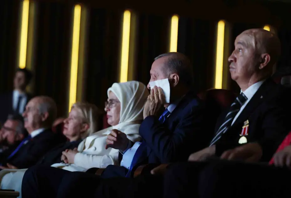 Cumhurbaşkanı Erdoğan, "En Uzun Gece" destanının ilk temsiline katıldı