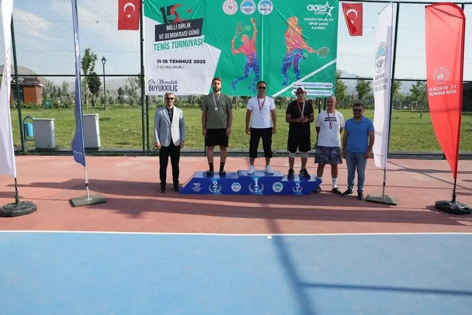 Büyükşehir Spor A.Ş.’den 15 Temmuz’a özel tenis turnuvası