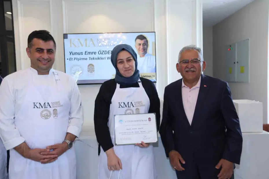 Başkan Büyükkılıç, Mutfak Sanatları Merkezi’nde Workshop etkinliklerine katıldı