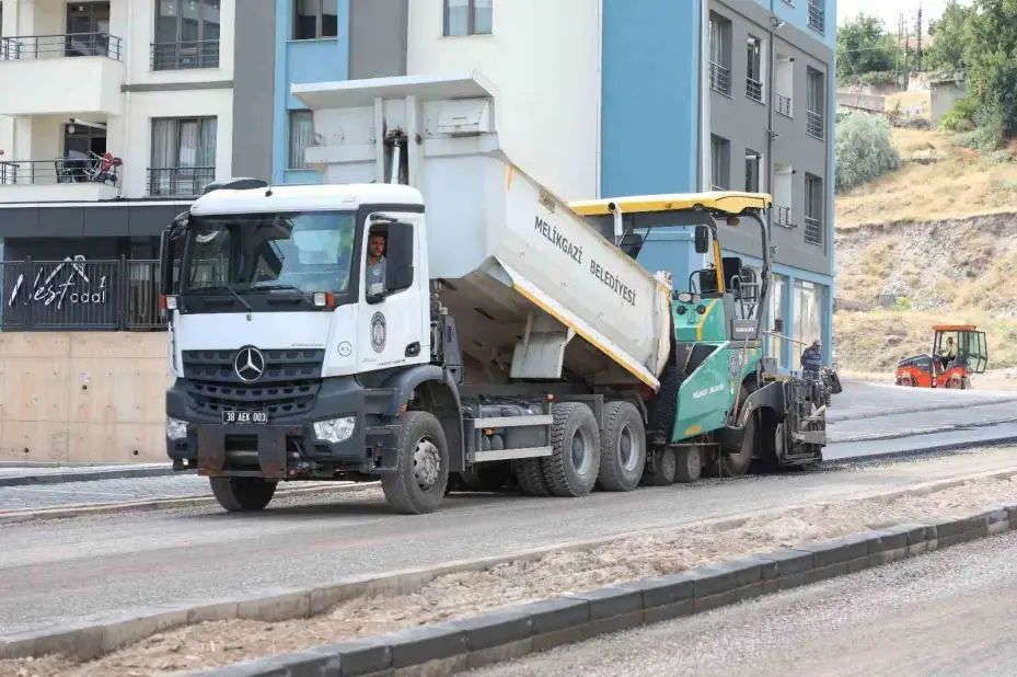 Battalgazi Mahallesi, yapılan yeni çalışmalarla değişiyor, dönüşüyor