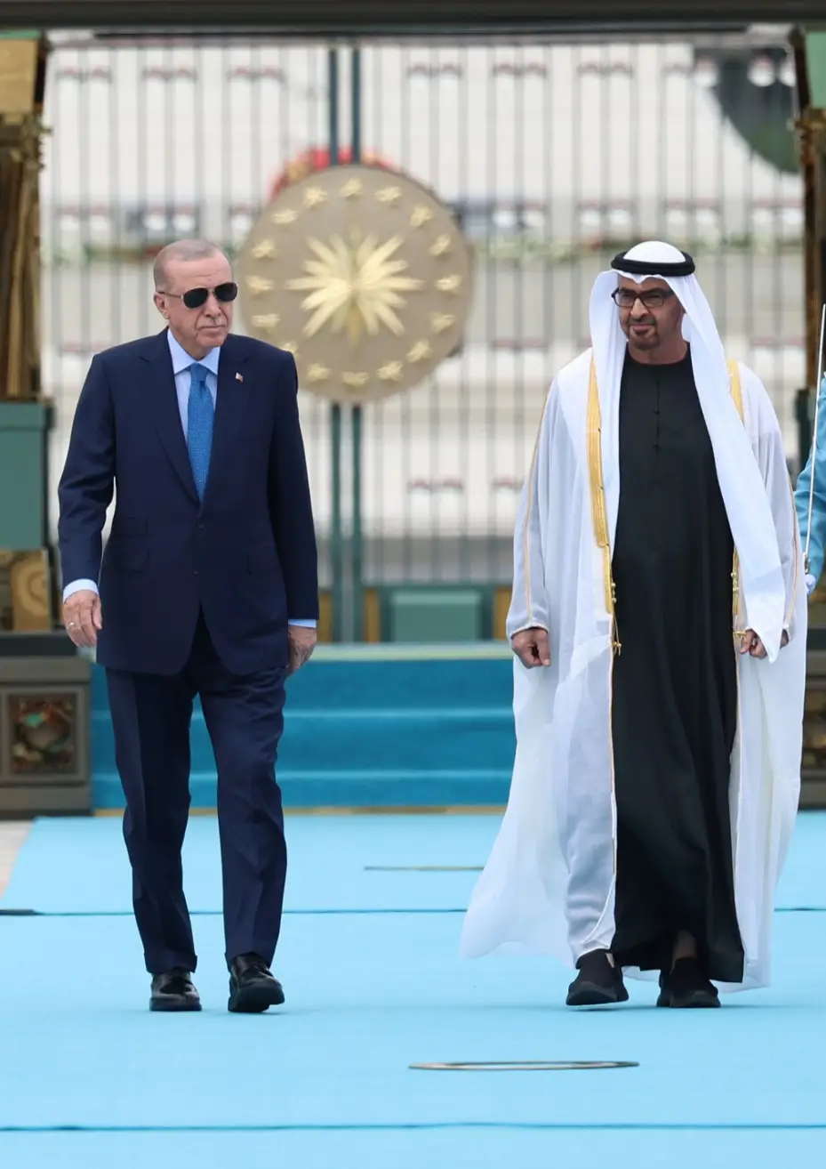 Cumhurbaşkanı Erdoğan, BAE Devlet Başkanı Al Nahyan’ı törenle karşıladı