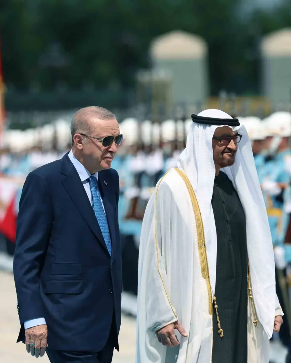 Cumhurbaşkanı Erdoğan, BAE Devlet Başkanı Al Nahyan’ı törenle karşıladı