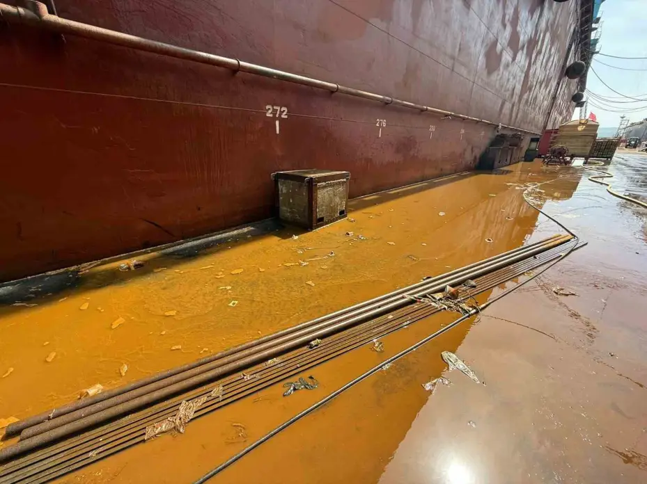 Marmara’yı kirleten tersaneye 3.7 milyon lira ceza