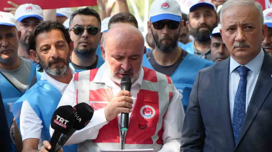 TES-İŞ ve Milaslı muhtarlardan Maden Yasası’na destek