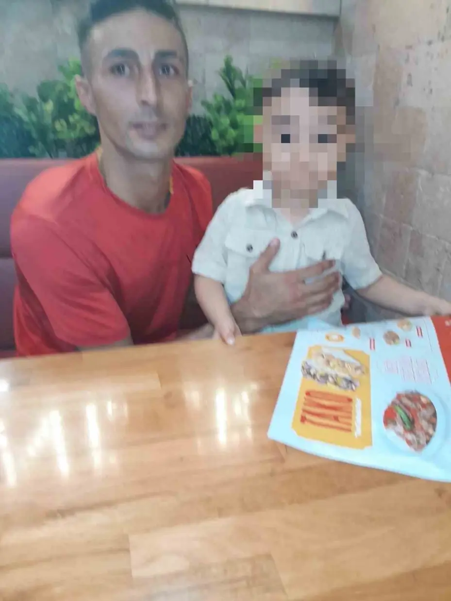 Annesi tarafından kaçırılan çocukların dilendirildiği ve işkence yapıldığı iddiası