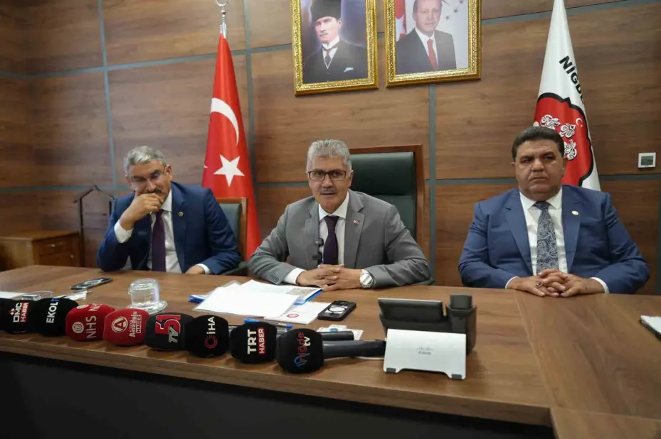 Aladağlar’da doğayla uyumlu turizm ve spor tesisi projesi hayata geçiyor